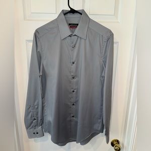 Van Heusen Long Sleeve Dress Shirt